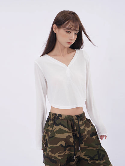 Americký štýl, voľný, výstrih do V, dlhý rukáv, top s ochranou proti slnku, dámsky ľahký, voľný, jazzový štýl, športový, krátky, biely top.